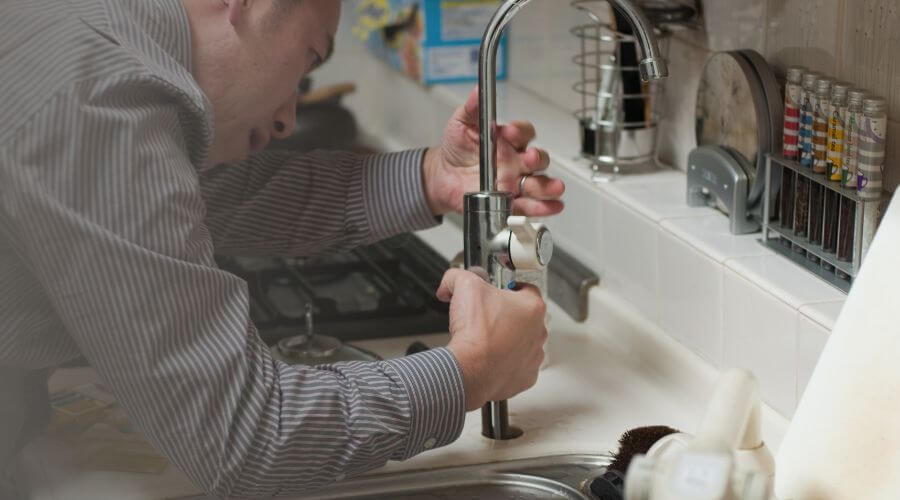 Professional sink repair in Windsor, CA